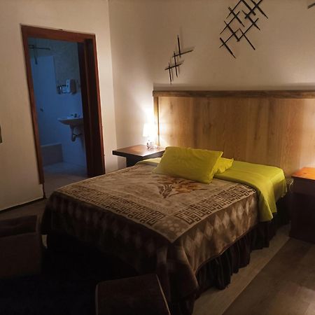 La Perla Cuencana Hostal Buitenkant foto
