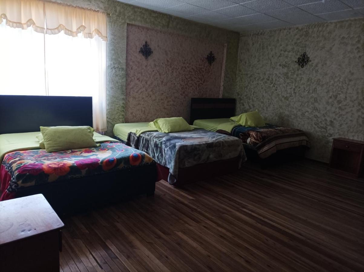 La Perla Cuencana Hostal Buitenkant foto