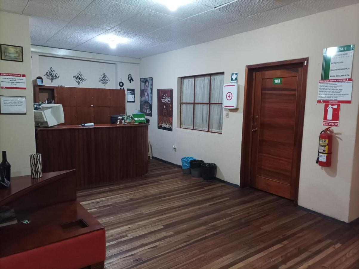 La Perla Cuencana Hostal Buitenkant foto