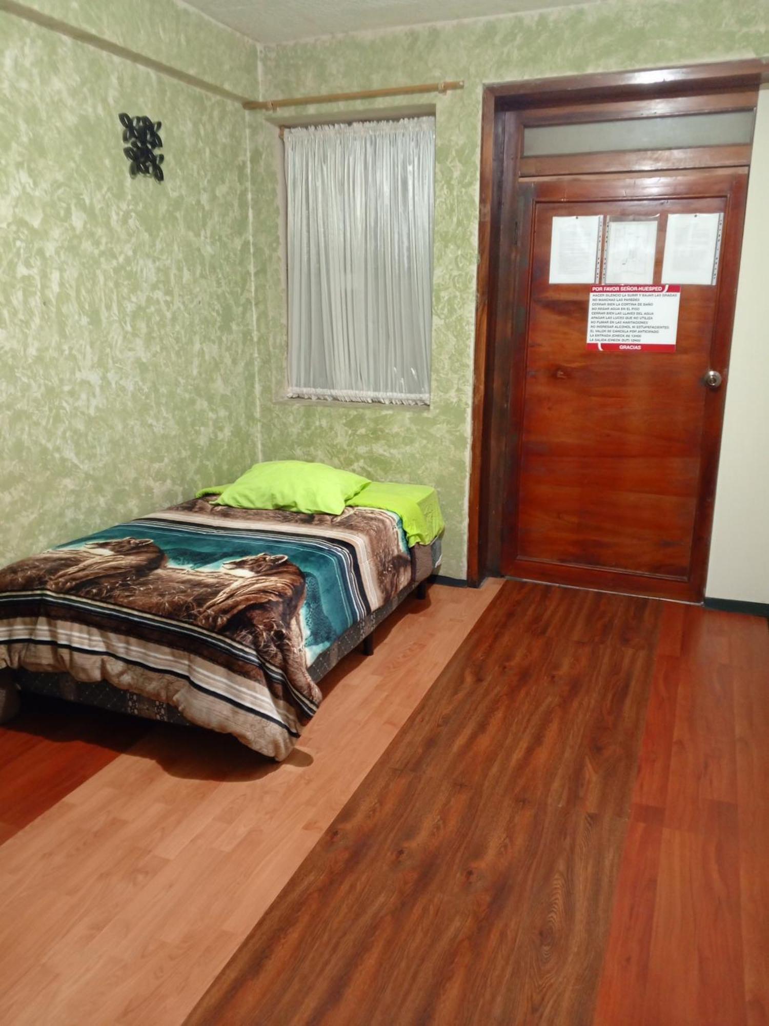 La Perla Cuencana Hostal Buitenkant foto